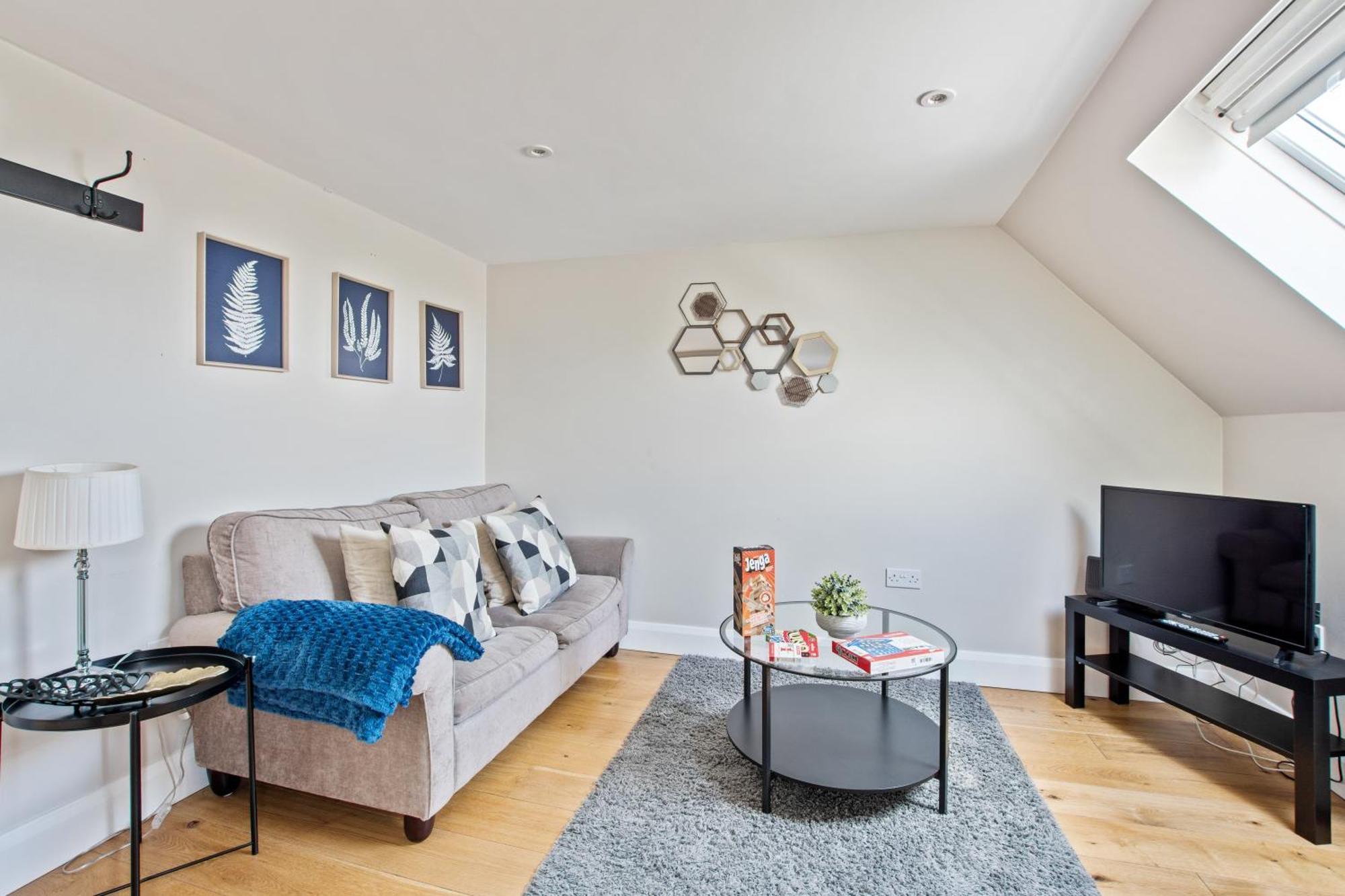 Central And Cosy Brockenhurst Flat Eksteriør bilde